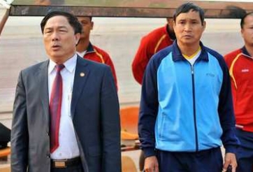 Trợ lý Ngô Văn Hòa thay thế HLV Mai Đức Chung dẫn dắt Thanh Hóa