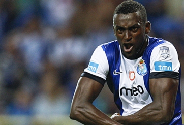 Jackson Martinez đình công để được đến Premier League