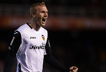 Chưa đến Barca, Mathieu đã bị chê ‘kém’