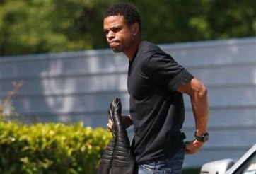 Loic Remy kiểm tra y tế trước khi ký hợp đồng với Liverpool