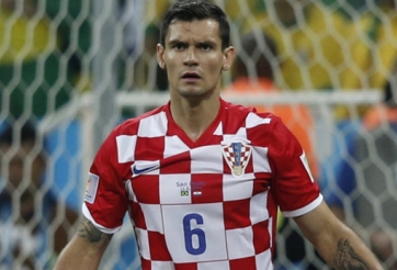 Liverpool có nguy cơ mất trung vệ Croatia vào tay Chelsea