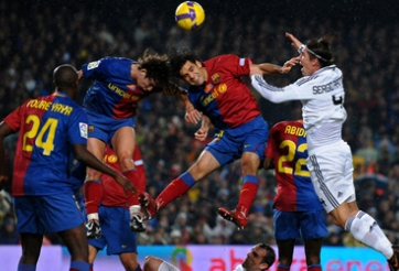 Barcelona: Các cặp trung vệ huyền thoại nay còn đâu?!