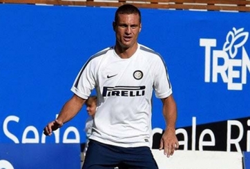 Nemanja Vidic nói gì trước cơ hội đối đầu với Man Utd?