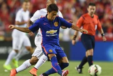 HLV Louis van Gaal đang thử nghiệm Shinji Kagawa