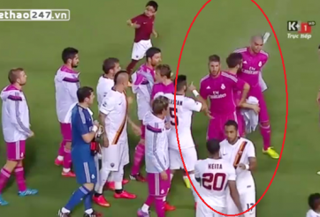 VIDEO: Cựu sao Barca ném chai nước vào Pepe và từ chối bắt tay