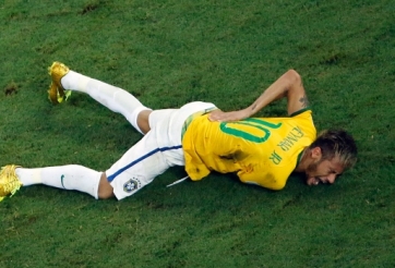 Neymar nhờ 'thần y' Enric Caceres chữa trị chấn thương