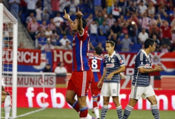 Bayern Munich 1-0 Chivas: Claudio Pizarro tỏa sáng, Hùm xám giành Cúp Audi