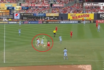 VIDEO: Sao Man City tái hiện kỹ năng lừa bóng kinh điển của Zidane