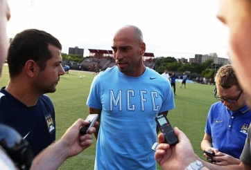 Vì sao Man City mua sắm rụt rè?