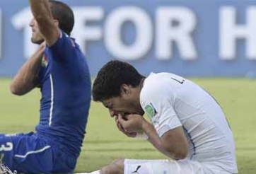 Chiellini gây sức ép lên FIFA vụ giảm án cho Suarez