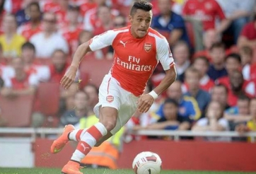VIDEO: Màn ra mắt suôn sẻ của Alexis Sanchez trong màu áo Arsenal