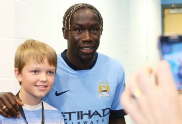 Arsenal bị người cũ ‘đâm sau lưng’ vụ Bacary Sagna