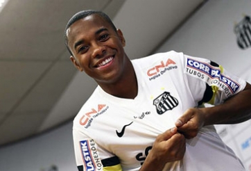 Chính thức: Robinho chia tay AC Milan về lại Santos