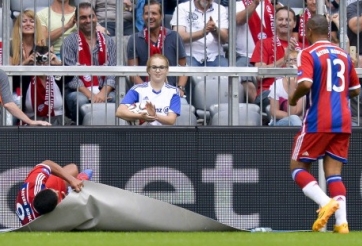 Video clip bàn thắng Huyền thoại Bayern 3-3 Huyền thoại Man Utd