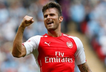 VIDEO: Siêu phẩm làm sững sờ hàng thủ Man City của Oliver Giroud