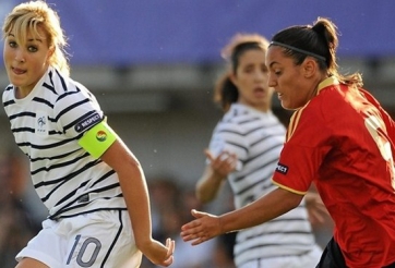 VIDEO: Siêu phẩm ban bật của nữ cầu thủ tại giải U20 thế giới