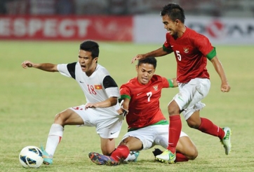VIDEO: Xem lại lối đá bạo lực của U19 Indonesia với U19 Việt Nam