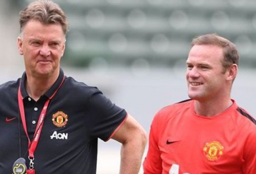 Chọn Van Persie làm đội trưởng sẽ là một thảm họa