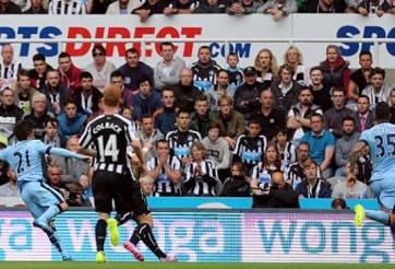 Newcastle 0-2 Man City: Khởi đầu hoàn hảo của nhà Vua
