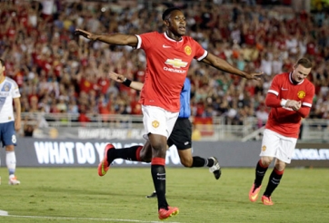 HLV Louis Van Gaal trả lời Hull vụ hỏi mua Danny Welbeck