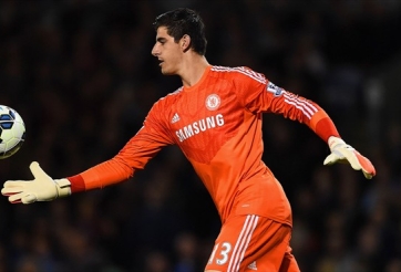VIDEO: 2 pha cản phá xuất thần của thủ thành Thibaut Courtois cho Chelsea