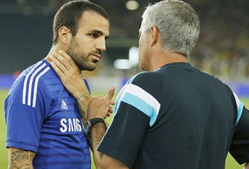 Mourinho: 'Chelsea sẽ không lạm dụng Fabregas như Barca'