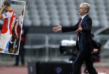 Wenger 'cay cú' trọng tài về chiếc thẻ đỏ của Ramsey