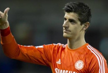 Thibaut Courtois muốn Petr Cech ở lại Chelsea