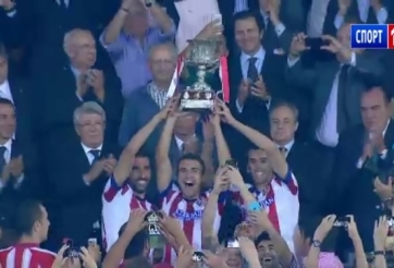VIDEO: Atletico Madrid nhận siêu cup, Real ngậm ngùi đứng nhìn