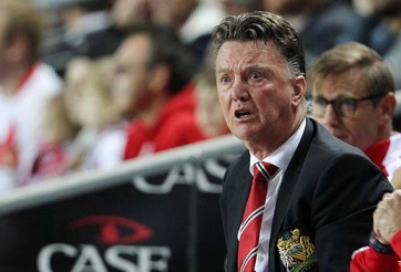 Van Gaal xác lập kỉ lục tiếp theo tại M.U