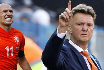 Trò cũ lo lắng cho Van Gaal khi dẫn dắt M.U