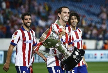 Atletico Madrid nhận Cúp vô địch La Liga 2013-2014 muộn 105 ngày