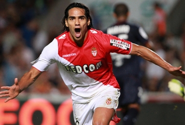 Bom tấn: Falcao chắc chắn về M.U