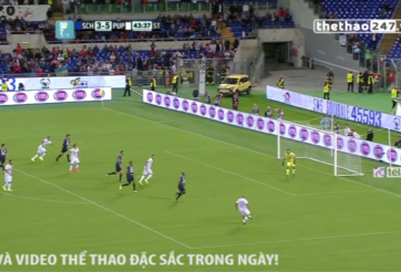 VIDEO: Maradona kiến tạo đẳng cấp trong trận đấu của những Huyền thoại bóng đá