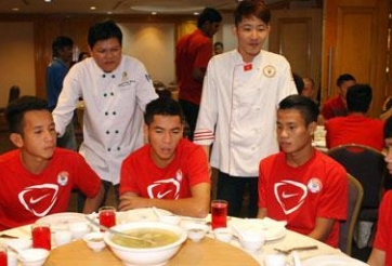 U19 Việt Nam vẫn sẽ có đầu bếp riêng tại Giải U19 ĐNÁ