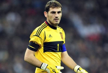 HLV Del Bosque bóng gió sẽ phế truất Casillas ở ĐT Tây Ban Nha