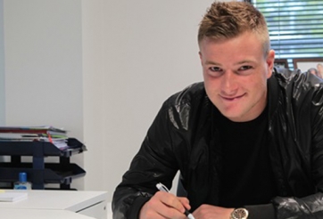 “Ibrahimovic mới” chính thức rời Man City