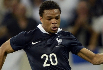 HLV Wenger có hối tiếc khi bỏ Loic Remy chiêu mộ Welbeck