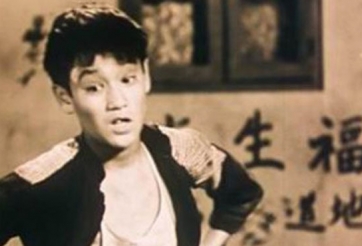 Video hài hước: Xem truyền nhân của Lý Tiểu Long đấu võ ngoài đời thực