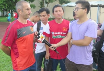 HLV Graechen: “Tôi chính là bác sĩ tâm lý của ĐT U19 Việt Nam”