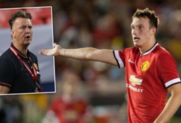 Phil Jones tin Van Gaal sẽ thành công với sơ đồ 3-5-2