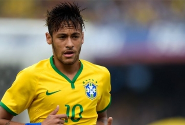 VIDEO: Pha bỏ lỡ không tưởng của Neymar từ khoảng cách 3m