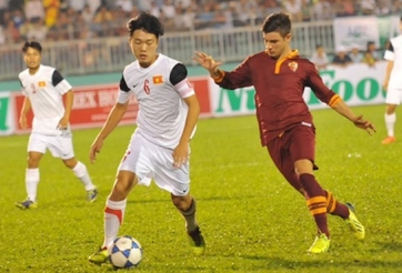 VIDEO: Lương Xuân Trường và những pha bóng cực kỳ đẳng cấp