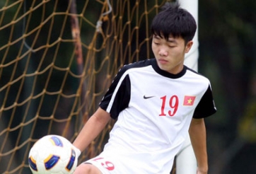 VIDEO: Xuân Trường, nhạc trưởng của tuyến tiền vệ U19 Việt Nam