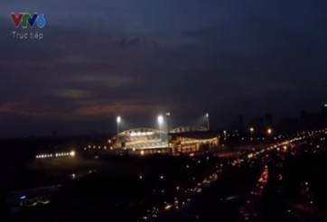 NHM bức xúc với camera bay trong trận U19 Việt Nam