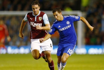 Eden Hazard ký hợp đồng mới, nhận lương 200.000 bảng/tuần