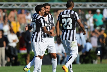 Juve khởi đầu chiến dịch Cúp C1 mà không có trục giữa