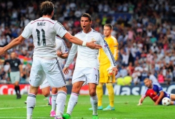 Benzema đi vào lịch sử Real, Ronaldo tiệm cận kỷ lục của Raul