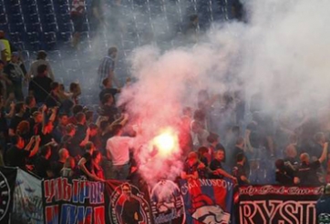 CSKA Moskva thua thảm, CĐV làm loạn sân AS Roma