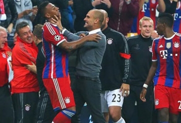 Sau Thomas Muller, Pep Guardiola lại 'bóp cổ' học trò